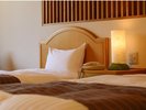 ツインのお部屋ですが、EXベッド追加で3名様までご宿泊可能