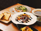 【ランチ】大好評のA5黒毛和牛を使用したメニューや、こだわりのお蕎麦、ボリューム満点の丼ぶりをご用意