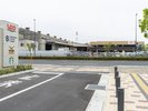 自走式駐車場(お客様駐車場は、立体駐車場の3階です(施錠時間:22:00-翌5:00)