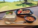 炭焼きで仕込んだ黒豚ロースに、菅原ジンジャーを使った香り高いソース。