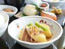 朝食盛り付け一例