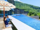 【足湯】ドリンクを楽しみながら大切な方との素敵な時間をお過ごしください。