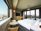 【プレミアムデラックスキング】プライベートテラスが付いたお部屋です。