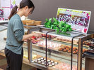 夕食も朝食もテイクアウトデザートはお部屋に持ち帰りOK!
