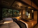 【露天風呂付客室 一例】全6室の露天風呂付客室。名湯・山中温泉を心ゆくまでお楽しみいただけます。