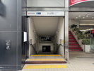 A1出口を出ます。