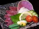 馬刺しハーフ