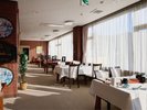 【レストラン うみかぜー湖風ー】館内にある、湖に面したレストランです。