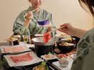 *【お食事イメージ】料理長こだわりの会席と湯けむりに包まれる癒しの時間をお楽しみください