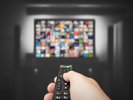 YoutubeやNetflixが見れるインターネットテレビ