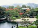 足立美術館 秋の池庭