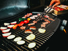 �y���[�H�^BBQ�v�����z�W���[�b�Ƃ����̏Ă��鉹�Ɠ������y���߂΁A�������y�R�y�R�ɁI