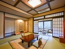 東館和室【朝日】
