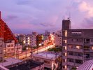 街の活気を感じられる場所です