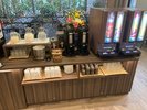 4種類のドリンクに、牛乳・カルピスを提供しております♪※メニューは日により異なります。