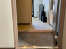 和風ツインルームは入口で靴を脱いでお寛ぎくださいませ。