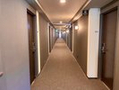 客室までの廊下です。
