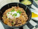 夕食レストラン「和み」のメニュー〜牛すき丼〜