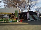 小布施ハイウェイオアシスにある直売所です。信州産の野菜や果物が盛りだくさんです♪