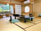 206室(羽衣)20畳特別室(本間10畳+次の間10畳+広縁)