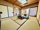 306室(春日)10畳+広縁