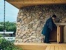 石風呂:体験はスタッフが指南