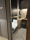 キャビン下段入口