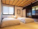【清逸】和室にベッドを設えた快適な空間
