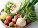 【ご夕食】みずみずしい地元産の新鮮な野菜を使っています