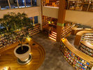 【本屋は夜がおもしろい】宿泊者だけが愉しめる夜の書店