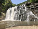 大蛇伝説の地・龍門の滝