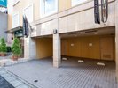�y���ԏ�z�R�C���p�[�L���O���ׁ̈A�\��͏����Ă���܂���B