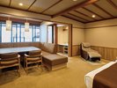露天風呂付客室【山水亭】ユニバーサルツイン(2025年3月リニューアル)マッサージチェアも完備