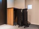 ズボンプレッサー(各客室階EV前ございます)