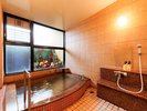 【家族湯・花】(1600円税込/1時間)