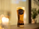 【プレミアムラウンジ】イブニングタイムには生ビールがございます