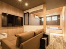 デラックストリプル お部屋