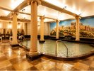 【大浴場】ギリシャ神殿大浴場 女性14:00〜24:00 男性6:00〜9:30