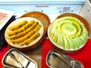 【夕食バイキング】食後にさっぱりと楽しめる、フルーツをご用意しております※デザート一例