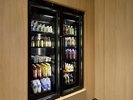 マーケットプレイス:地域の特産品、ちょっとしたお夜食やスナック菓子等の軽食もご用意致しております。