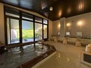 心地よい温もりと落ち着いた雰囲気の中、日々の疲れを癒し、穏やかなひとときをお過ごしください。