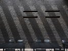 受付棟|天井のトップライトから取り込まれる心地よい自然光
