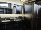 サニタリー棟|高規格トイレ・シャワールームを完備(「LAND CAVE」エリアより徒歩約1分)