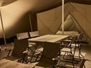 LAND CAVE|広々リビングでラグジュアリーな宿泊体験