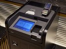 自動チェックイン機