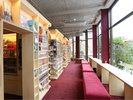 1F:漫画カフェ「りゅうのす」ご宿泊のお客様は利用無料♪
