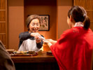 八景の魅力『女将さん』お食事中に顔を出したら、お気軽に話かけてください