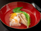 シンプルなものほどおいしくなるのが和食。料理の鉄人の細やかな技が、味を引き立てます