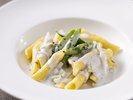 グランドメニュー【異国の食卓】芳醇チーズの濃厚ショートパスタ