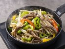 グランドメニュー【いつもの食卓】長崎和牛鉄板青椒肉絲